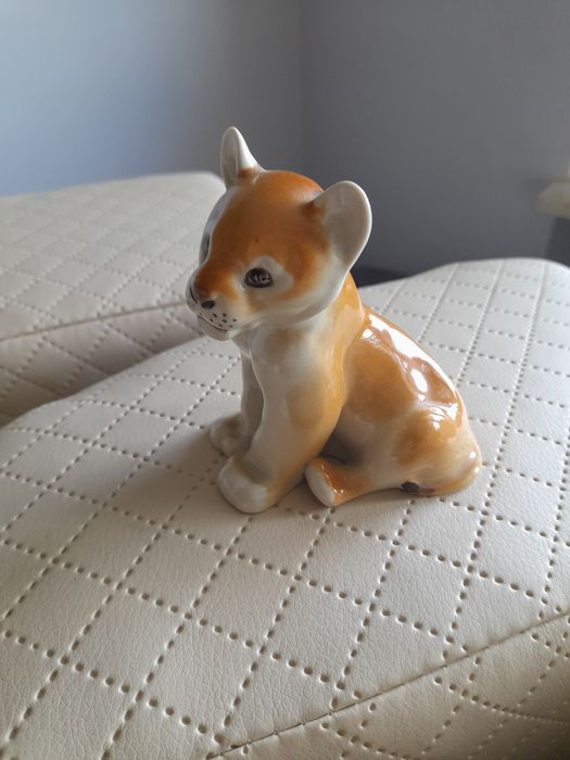 Figurka porcelanowa Lew Łomonosow