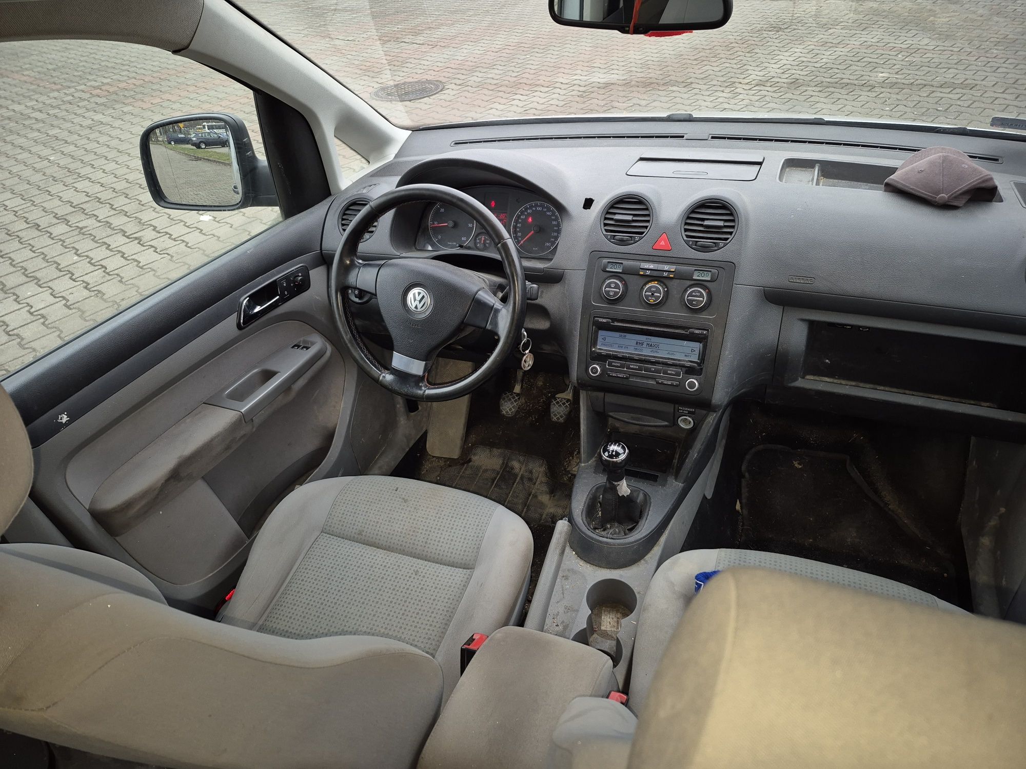 VW caddy LIFE 1.9tdi bls 105km