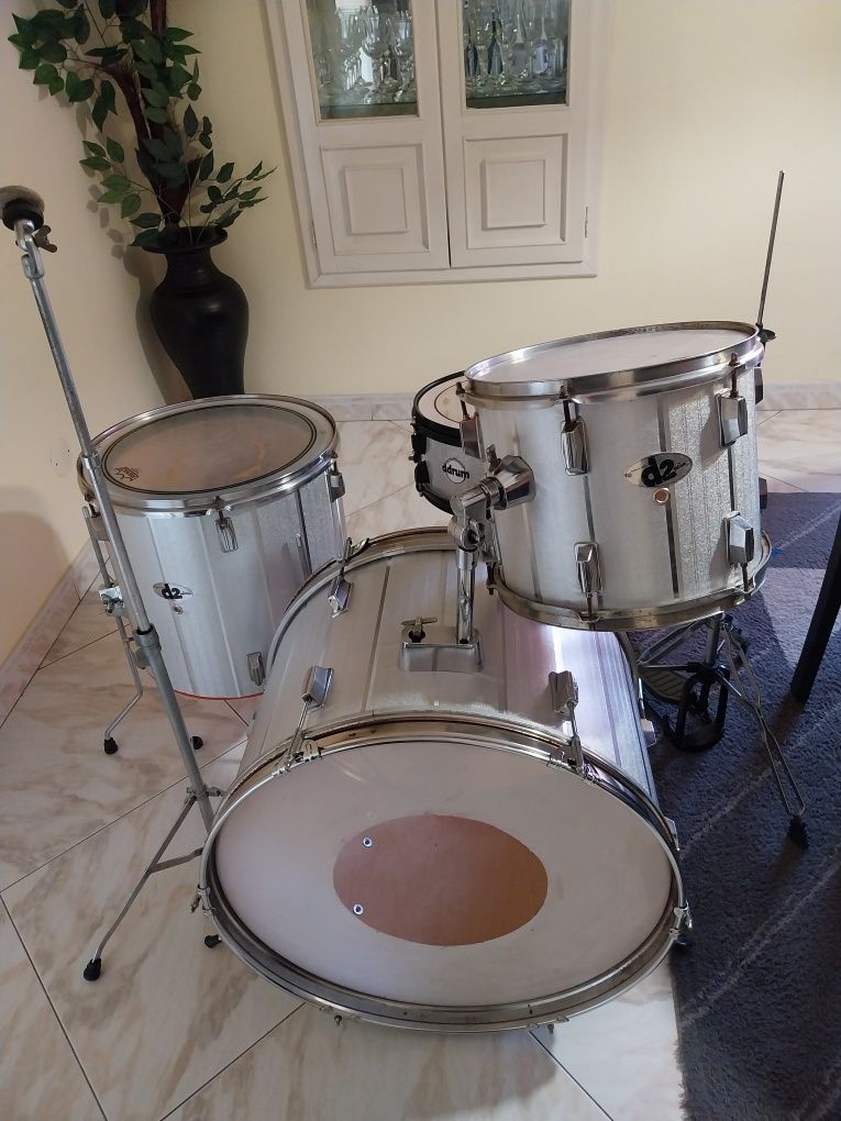 Vendo bateria ddrum D2