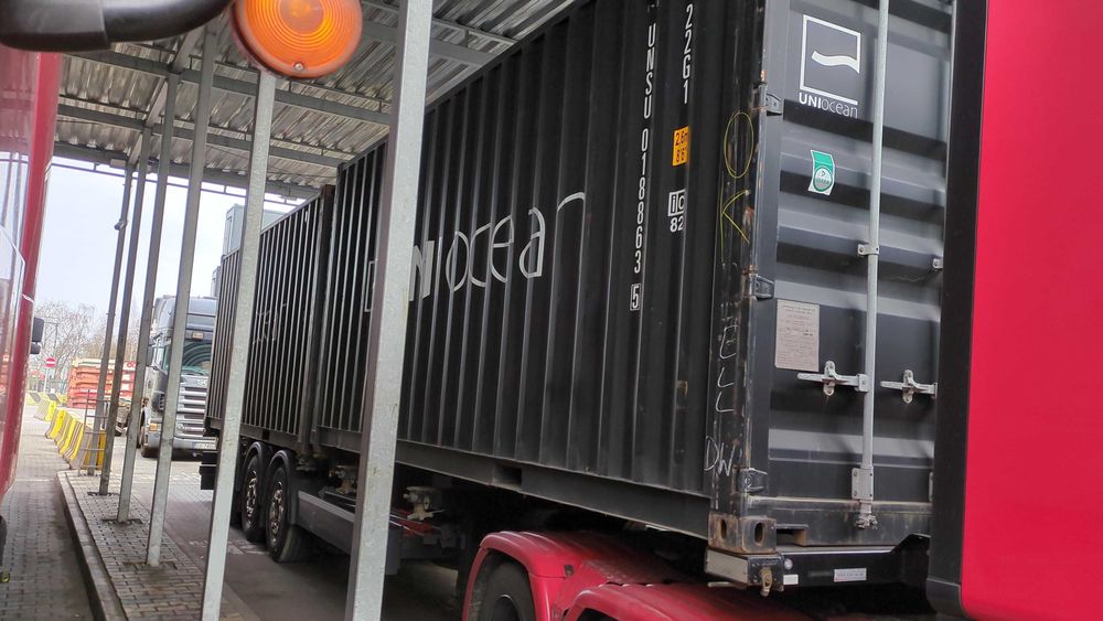 Kontener morski magazyn 20'DC 2021r. grafit