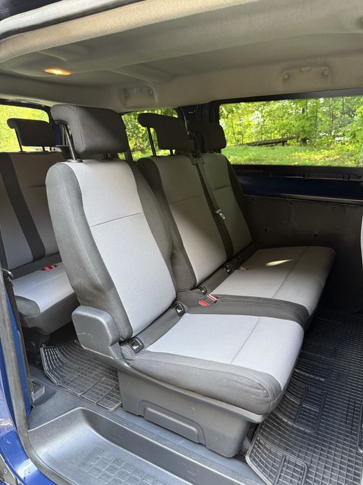 Wynajem busa 9-osobowego – Toyota ProAce 1.6 Diesel