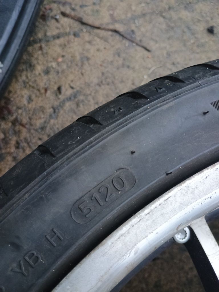 Резина Hankook 235/35r19