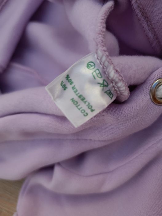 Бузкова утеплена флісом сукня з капюшоном