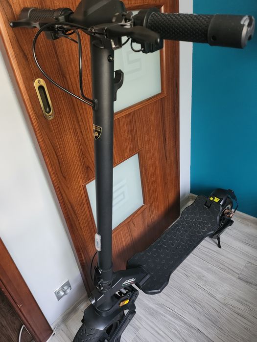 Hulajnoga elektryczna