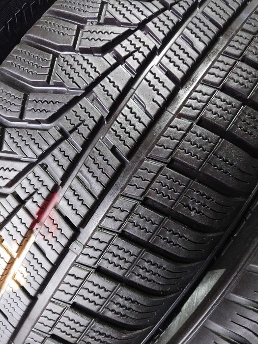 R 17 Opel  5*105  7 j  ET 42  dia  56,6  215 60 17 Hankook.