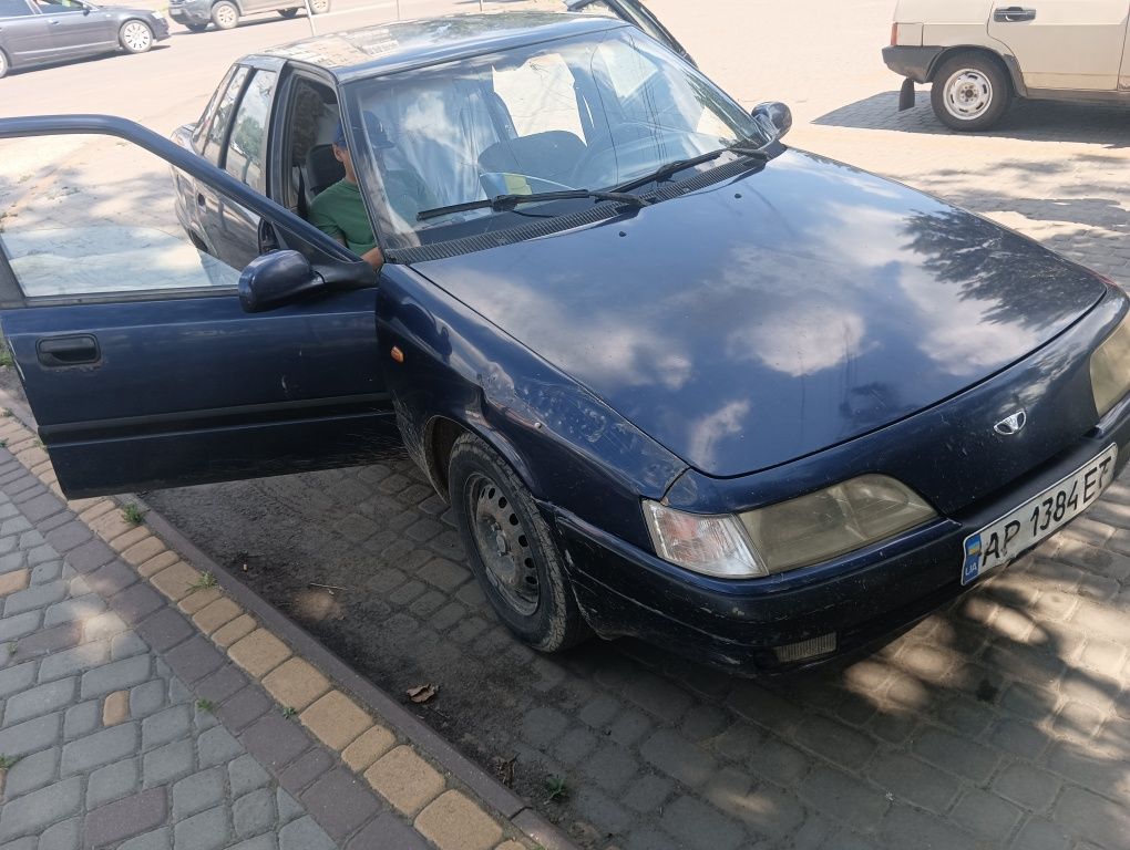 Продам авто Daewoo Espero 1998