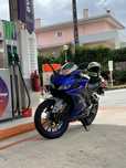 Yamaha yzf r125.