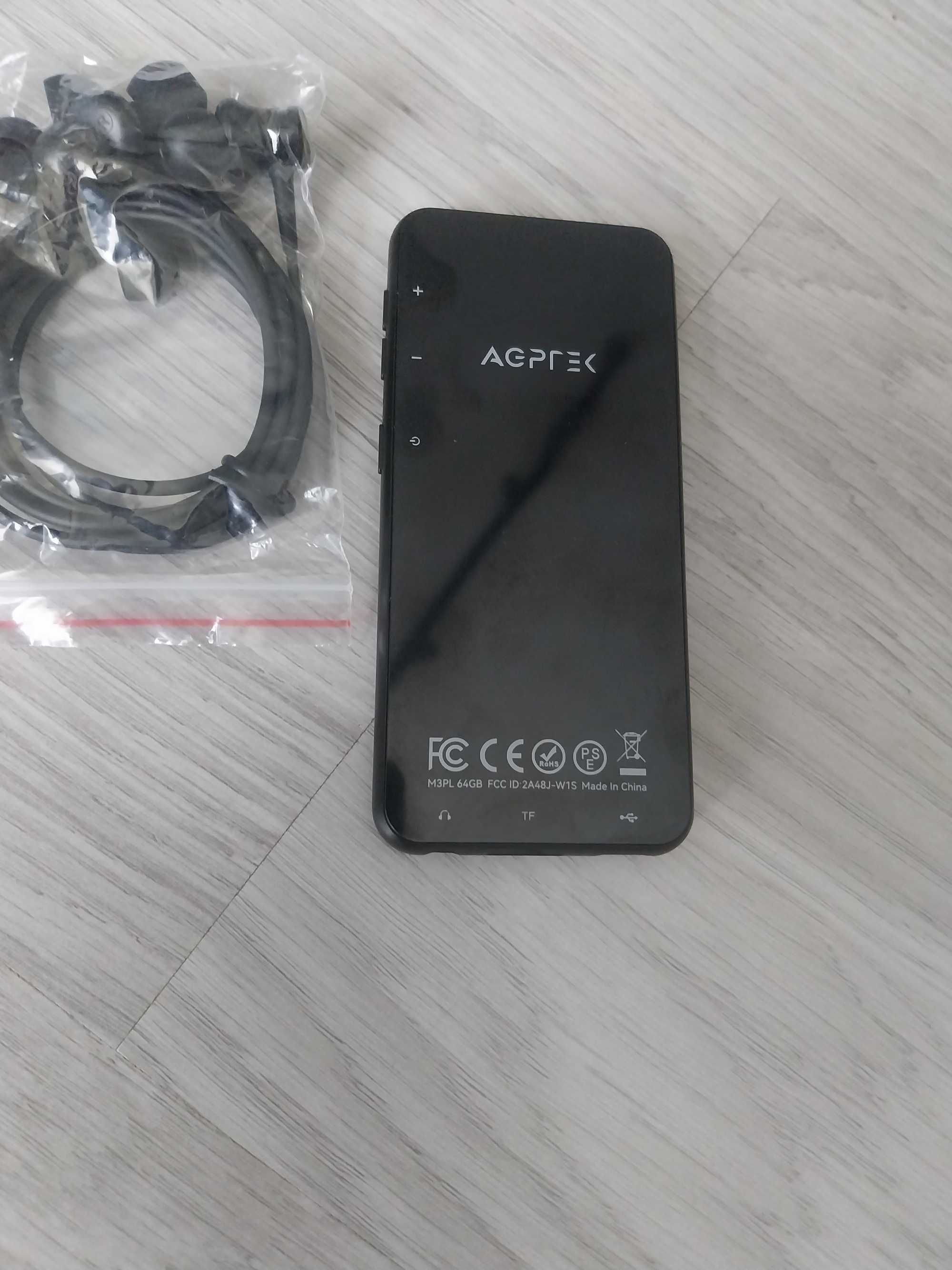 Odtwarzacz MP3 Agptek M3PL z Bluetooth 2,4-calowy