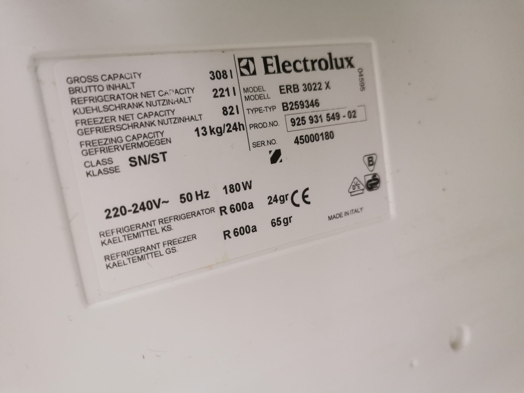 Lodówko zamrażarka electrolux z dwoma agregatami erb 3022x