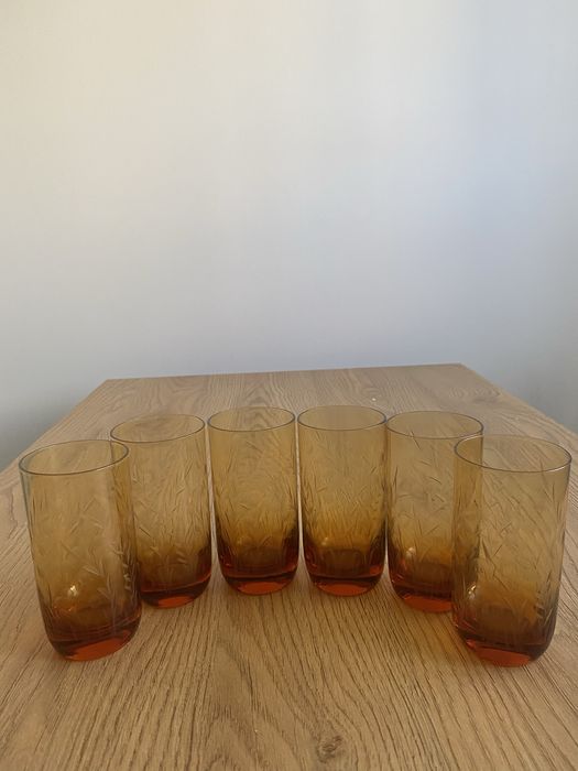 Sprzedam 6 sztuk szklanek