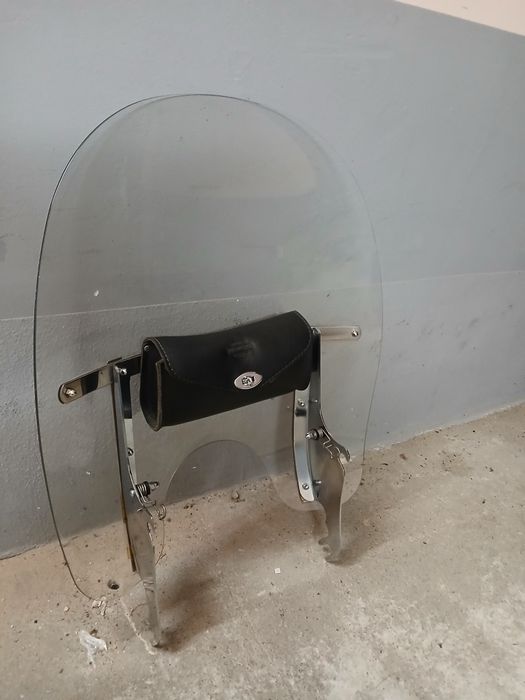 Szyba Harley Davidson Softail.