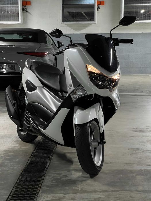 Yamaha N Max- Apenas 15.000km!!