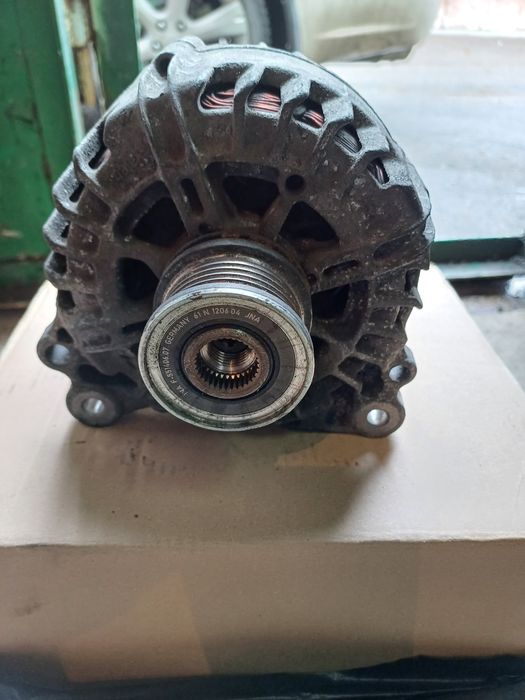 Генератор Фольксваген (180 ампер)