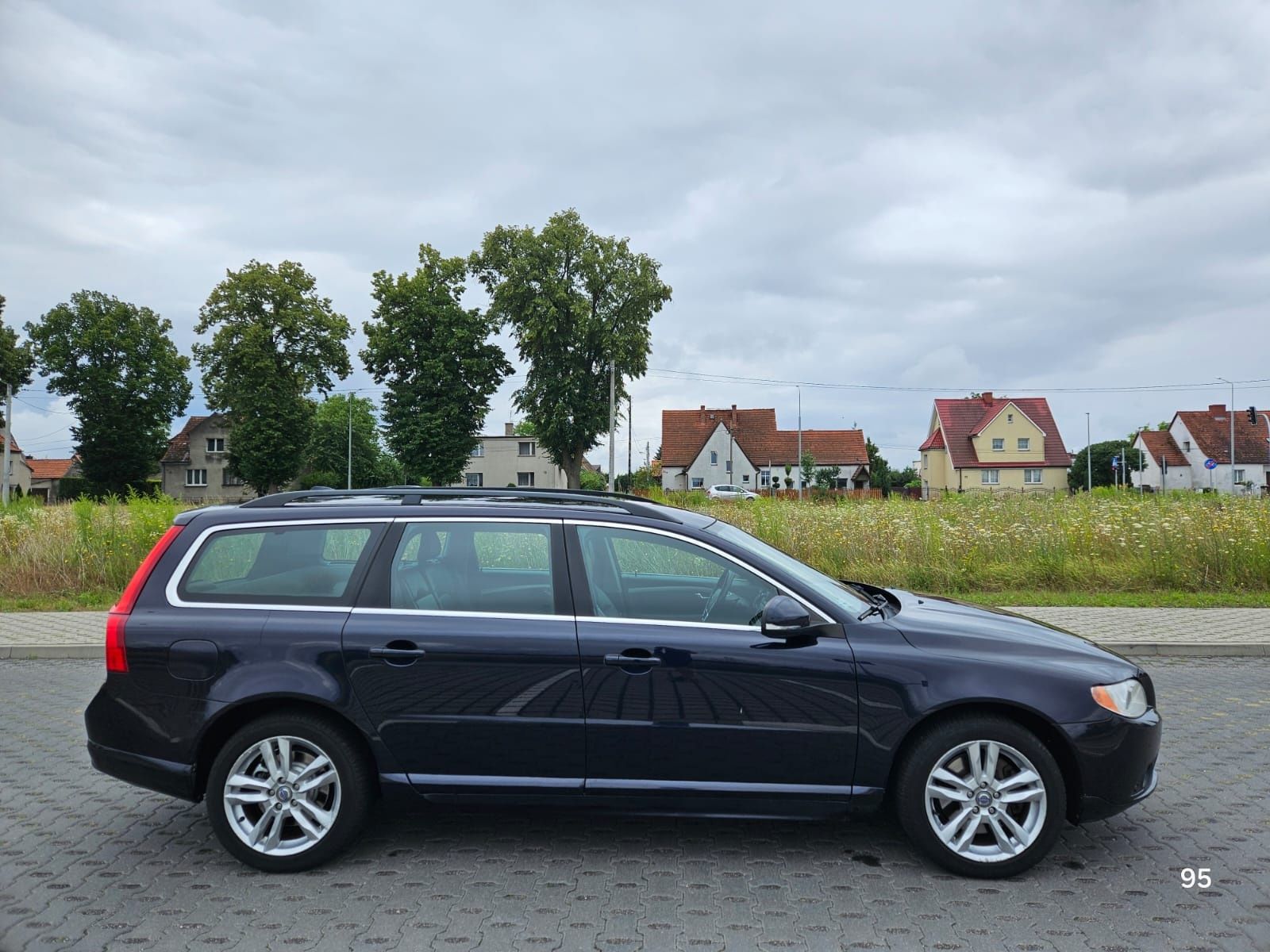 Volvo V70 12r 2,0 diesel 5 cylindrowy 163 duzy serwis zrobiony