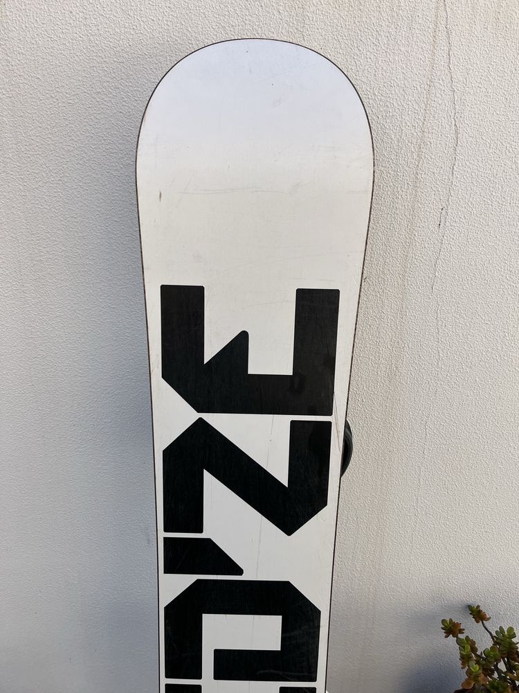 Prancha Snowboard Bullwhip 161 cm c/ Fixações