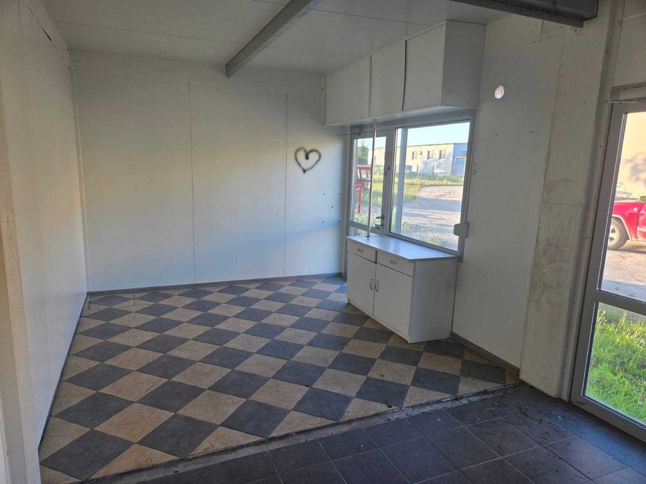 Kontener pawilon biurowo-handlowy socjalny 7x3,5x2,8