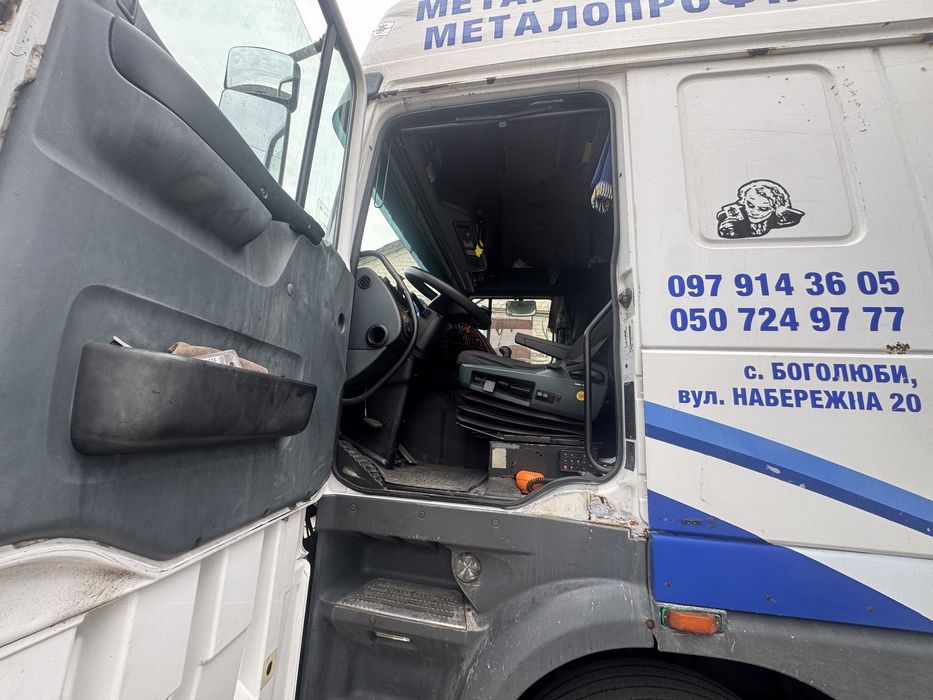 Daf з лінивцем 2002