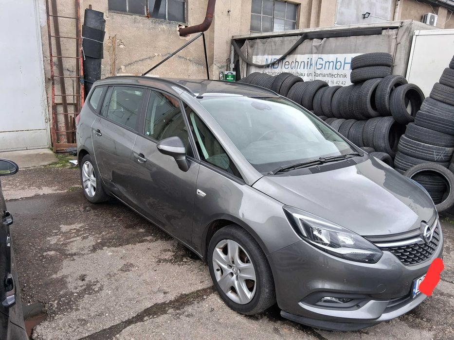 Sprzedam Opel Zafira2016r, 1.6cdti-uszkodzony silnik, nowa cena!