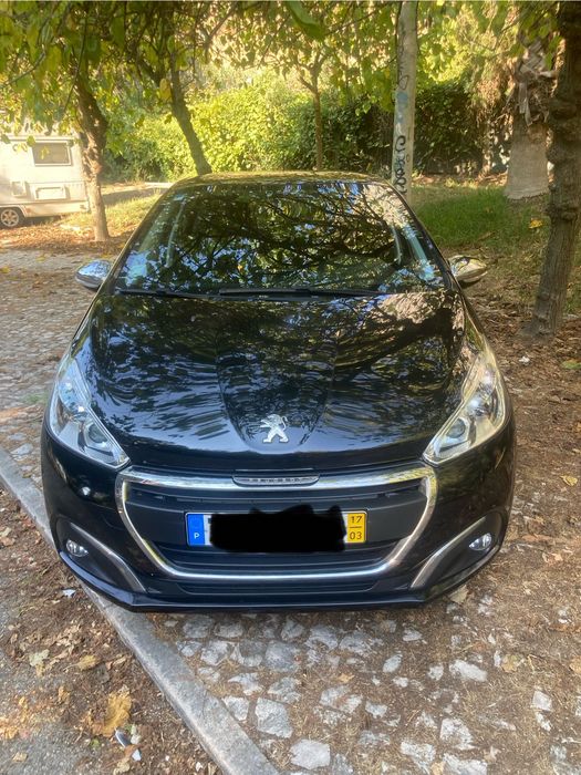Peugeot 208, 1.6 diesel ano:2017/03 versão style