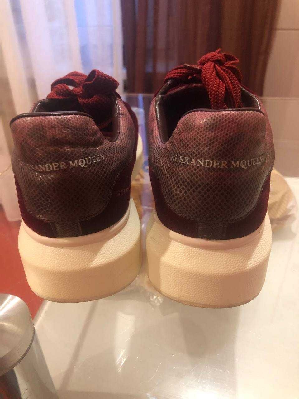 Продам оригинальные Alexander McQueen.