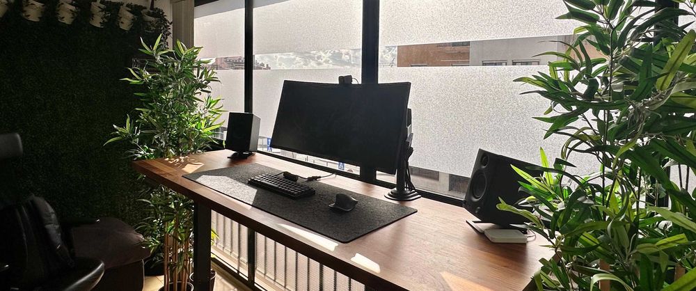 Xiaomi Mi Curved 34" 144Hz WQHD - Como Novo + Oferta de Braço