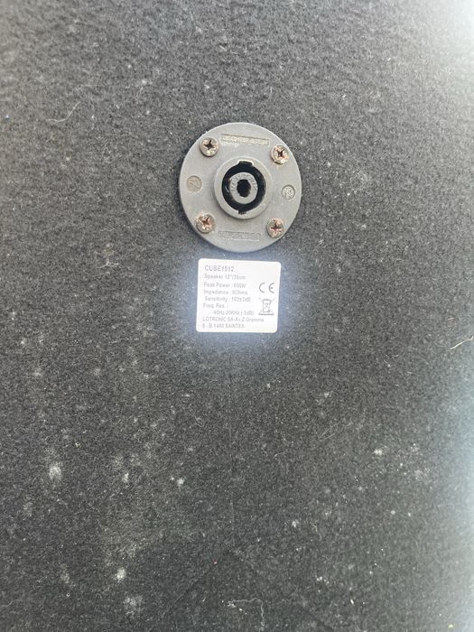 Sistema de som PA (Ibiza Sound CUBE1512)