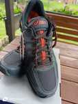 Asics buty do biegania nowe 39,5/25