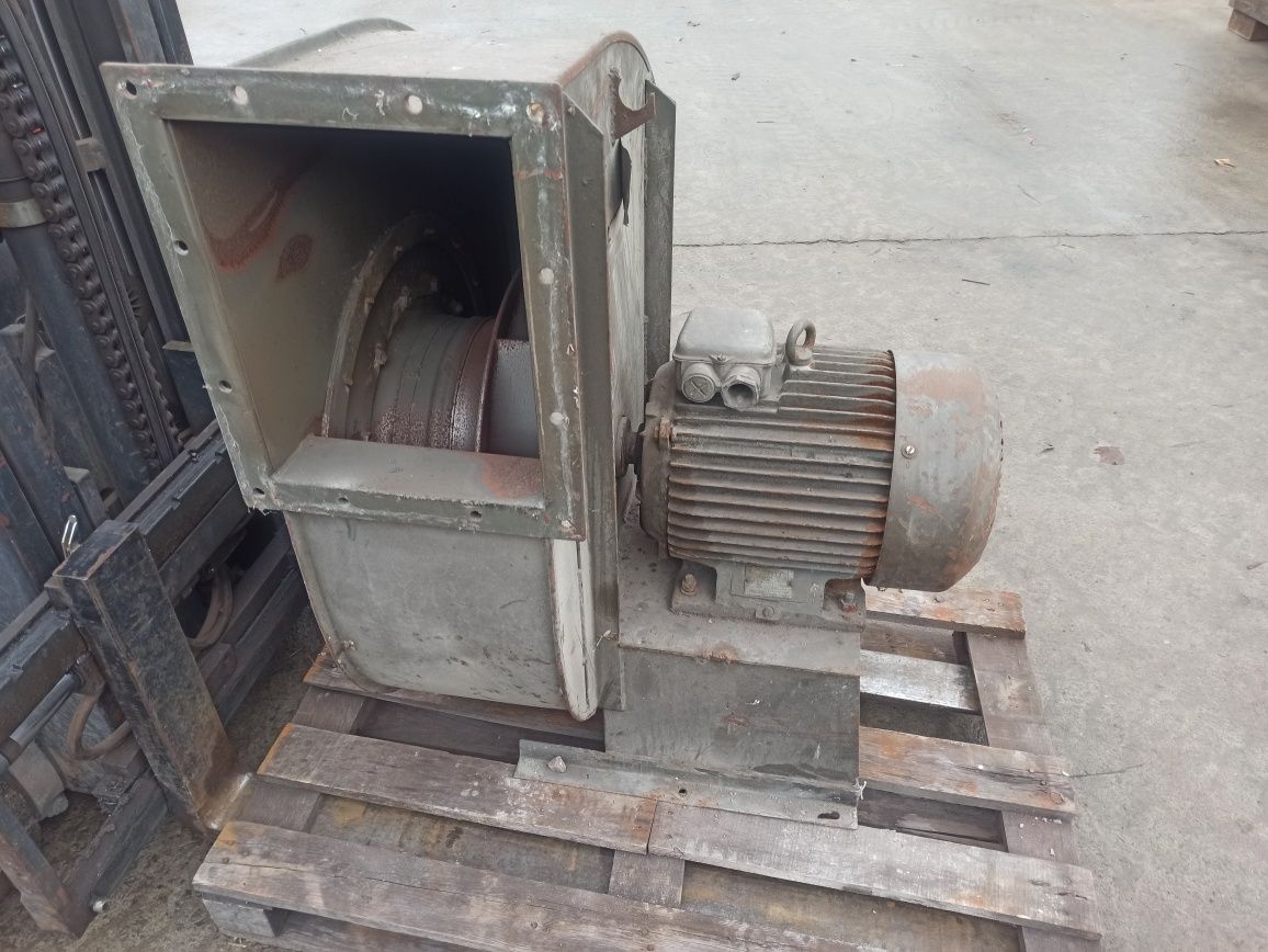 Wentylator odciąg 11 KW, 2900 obr