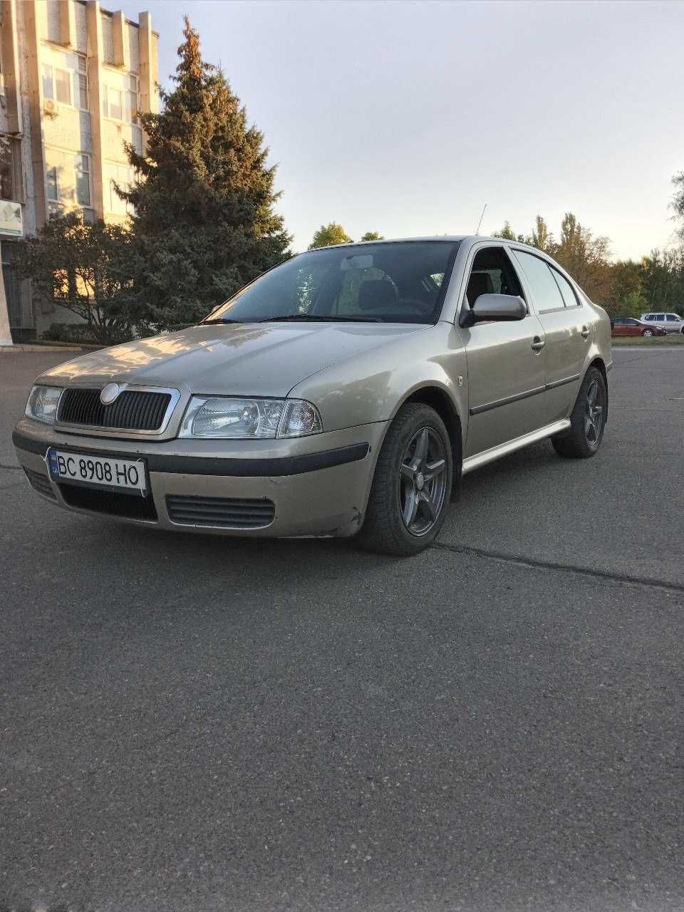 Skoda Octavia tour 2.0 ГБО.