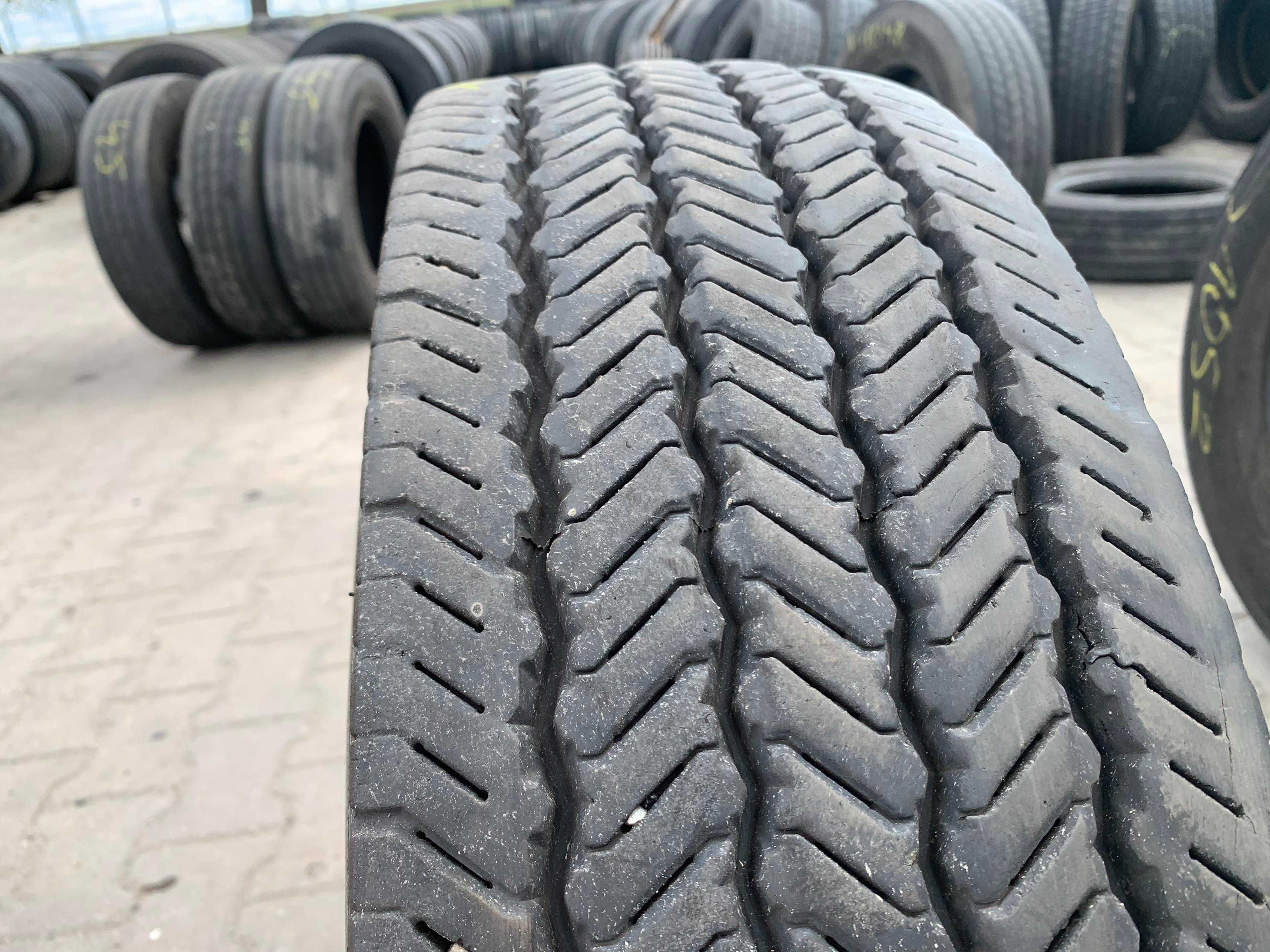215/75R17.5 Opona CONTINENTAL Conti Scandinavia LS3 10mm Przód LS 3