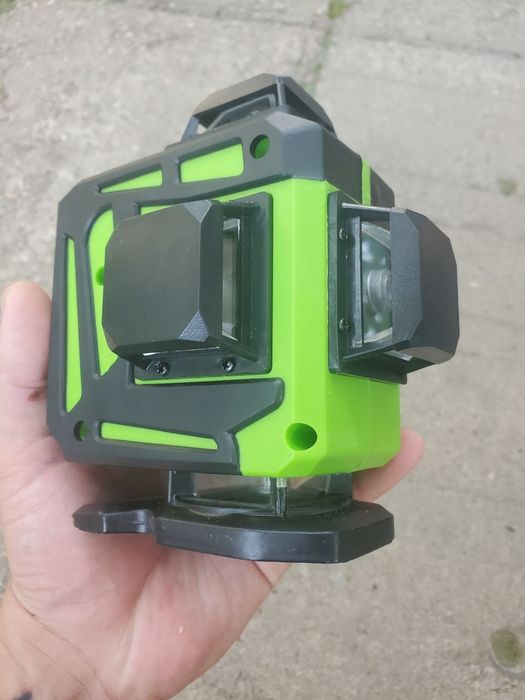 Лазерний рівень Clubiona 16 ліній (зелений промінь)