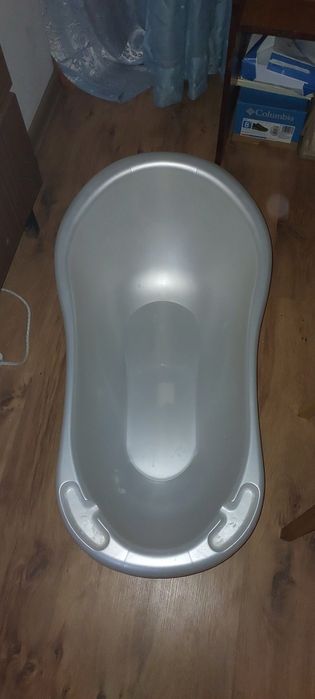 Ванночка для купання дитяча та підігрівач пляшечки