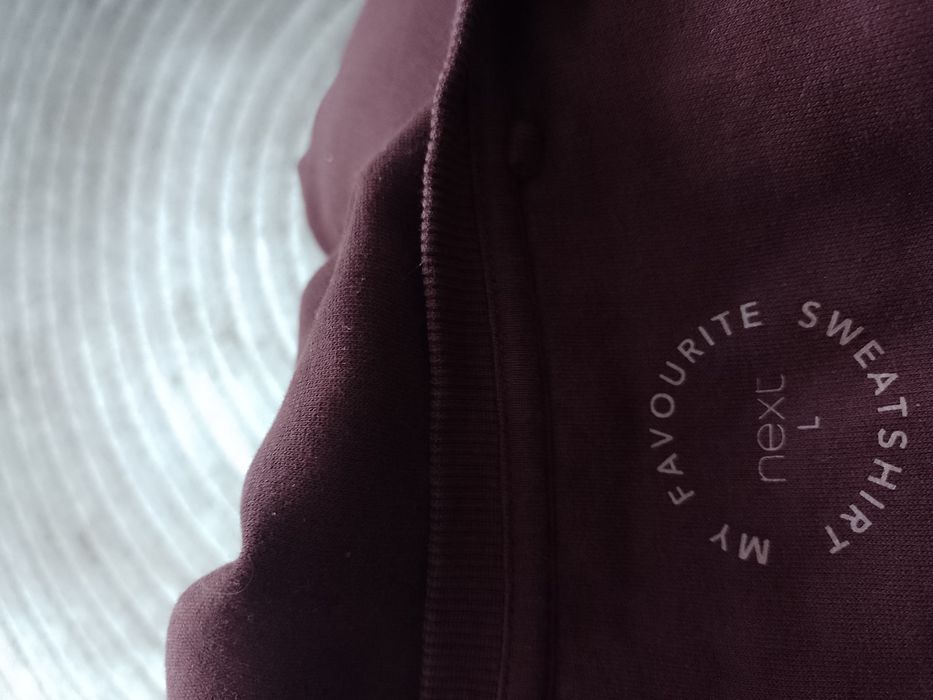 Bluzy dresowe i swetry