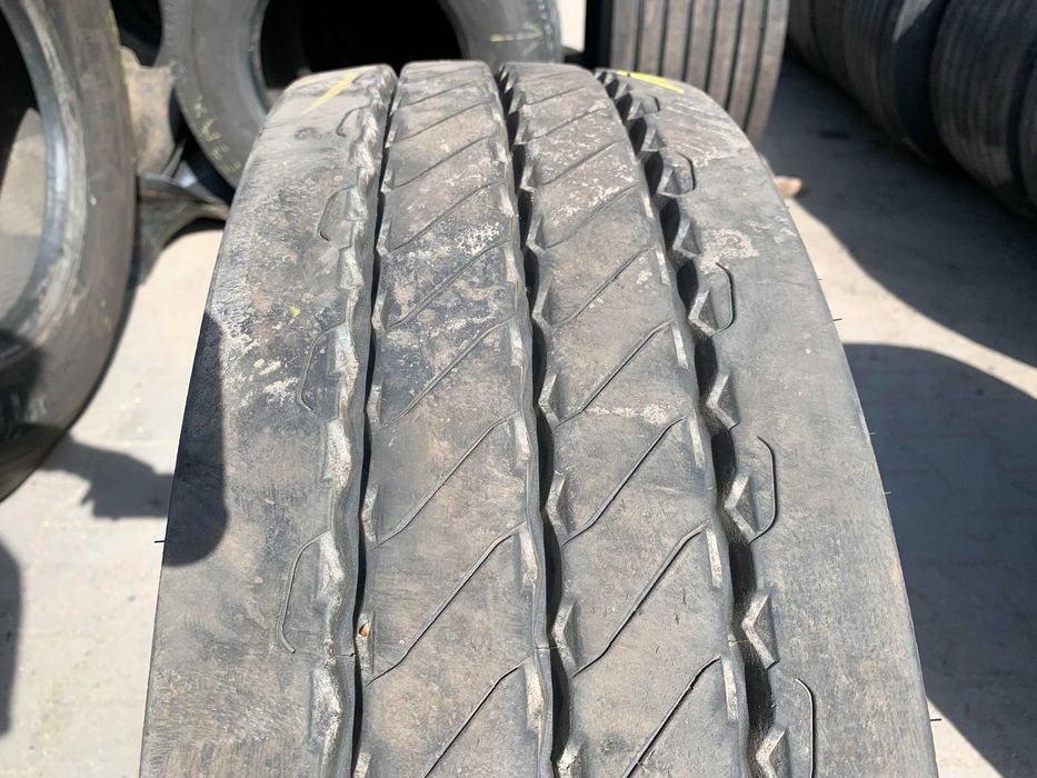 235/75R17.5 OPONA Uniroyal TH40 Naczepa th 40 11mm