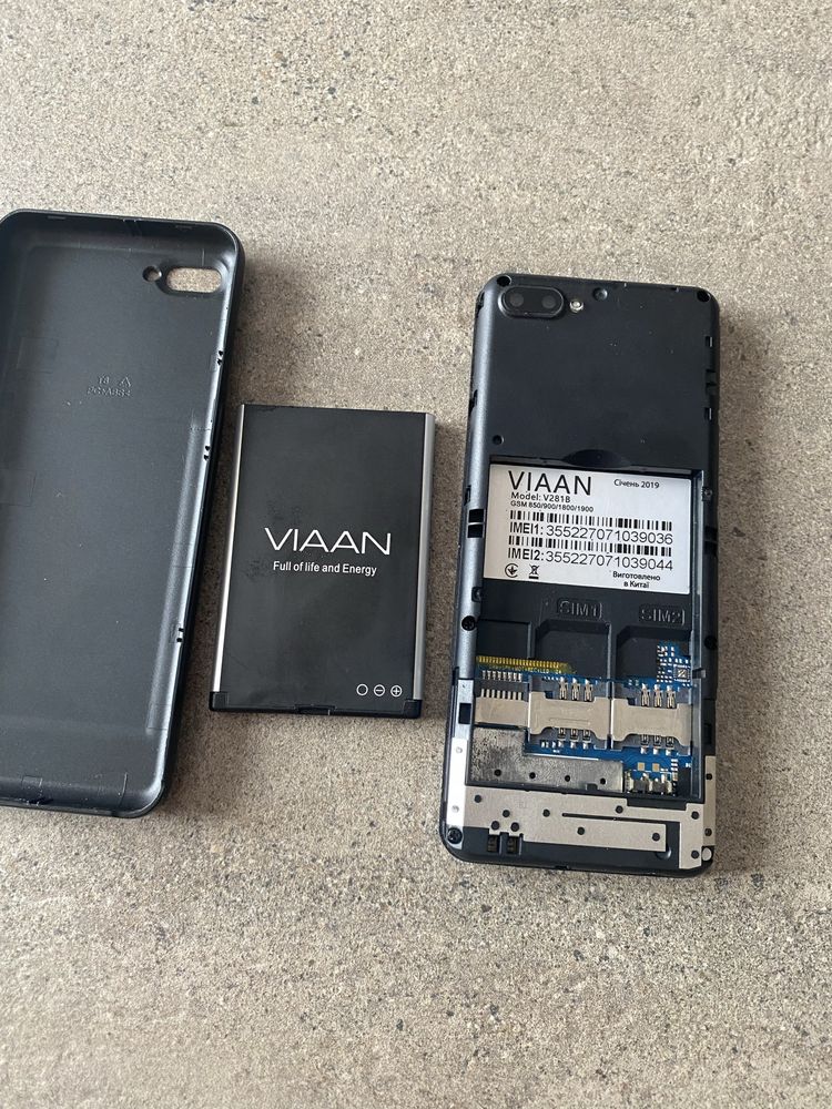 Продам мобільний телефон Viaan