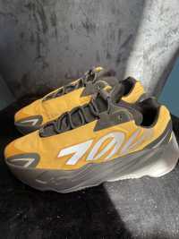 adidas yeezy boost 700 MNVN Honey yellow 39 white black orange