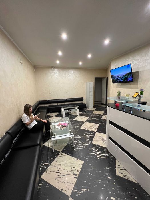 Чудесный новый хостел в Голосеевском районе . Удобный доступ .