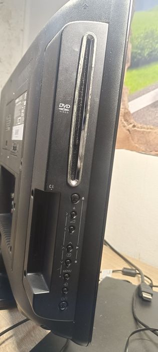 Telewizor Toshiba 22" z wbudowanym DVD