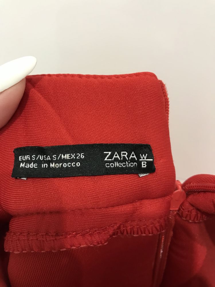 Плаття ZARA