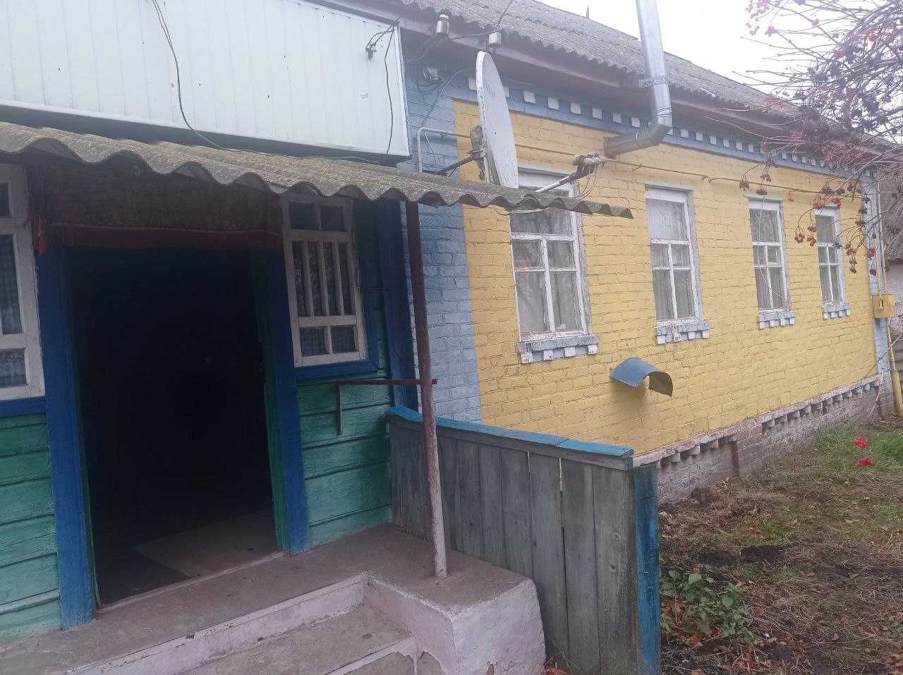 Маєток в селі ст. Лосинівська (Червоний шлях)