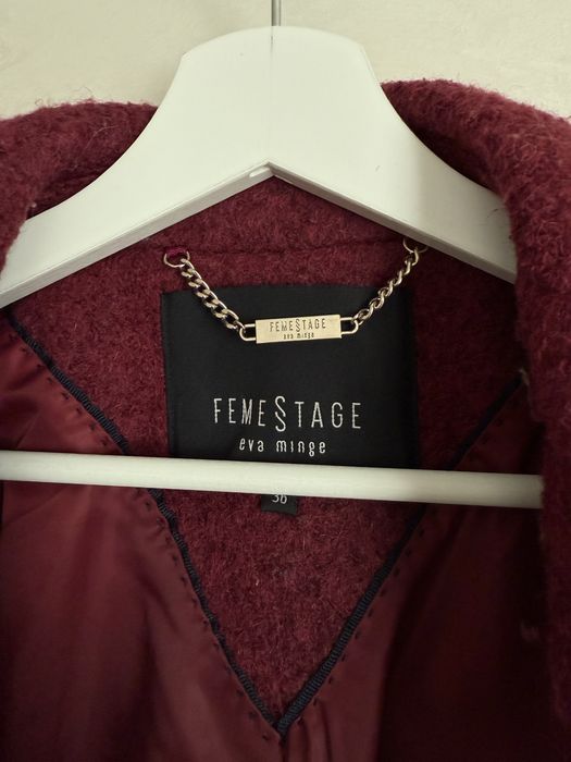 Пальто зі шерсті 50%,р С