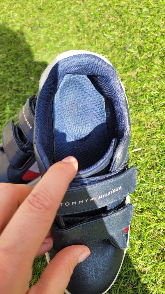 Buty chłopięce Tommy Hilfiger 35