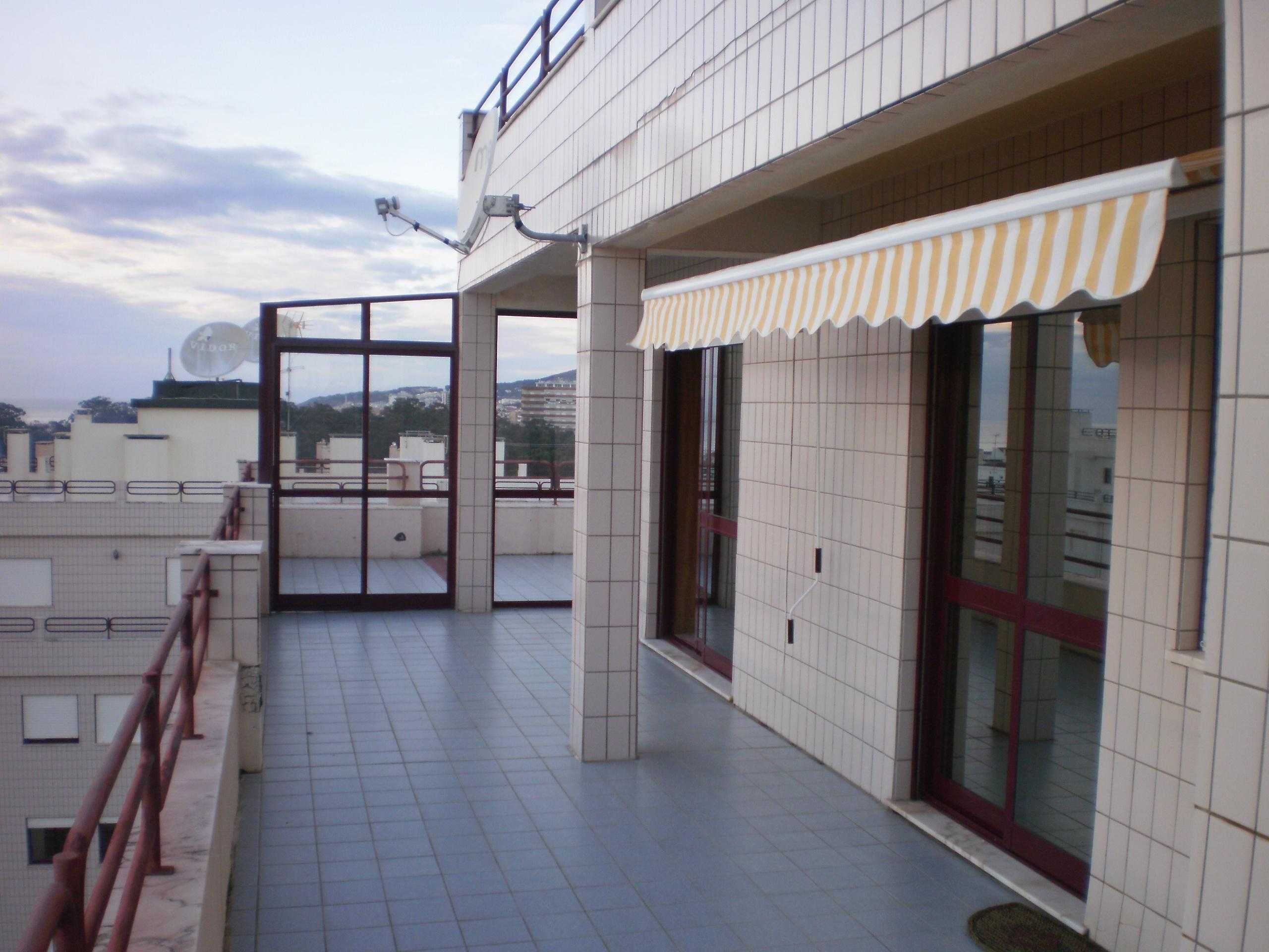 Aluga-se Apt Figueira da Foz – Abadias, AMPLO TERRAÇO, vista MAR