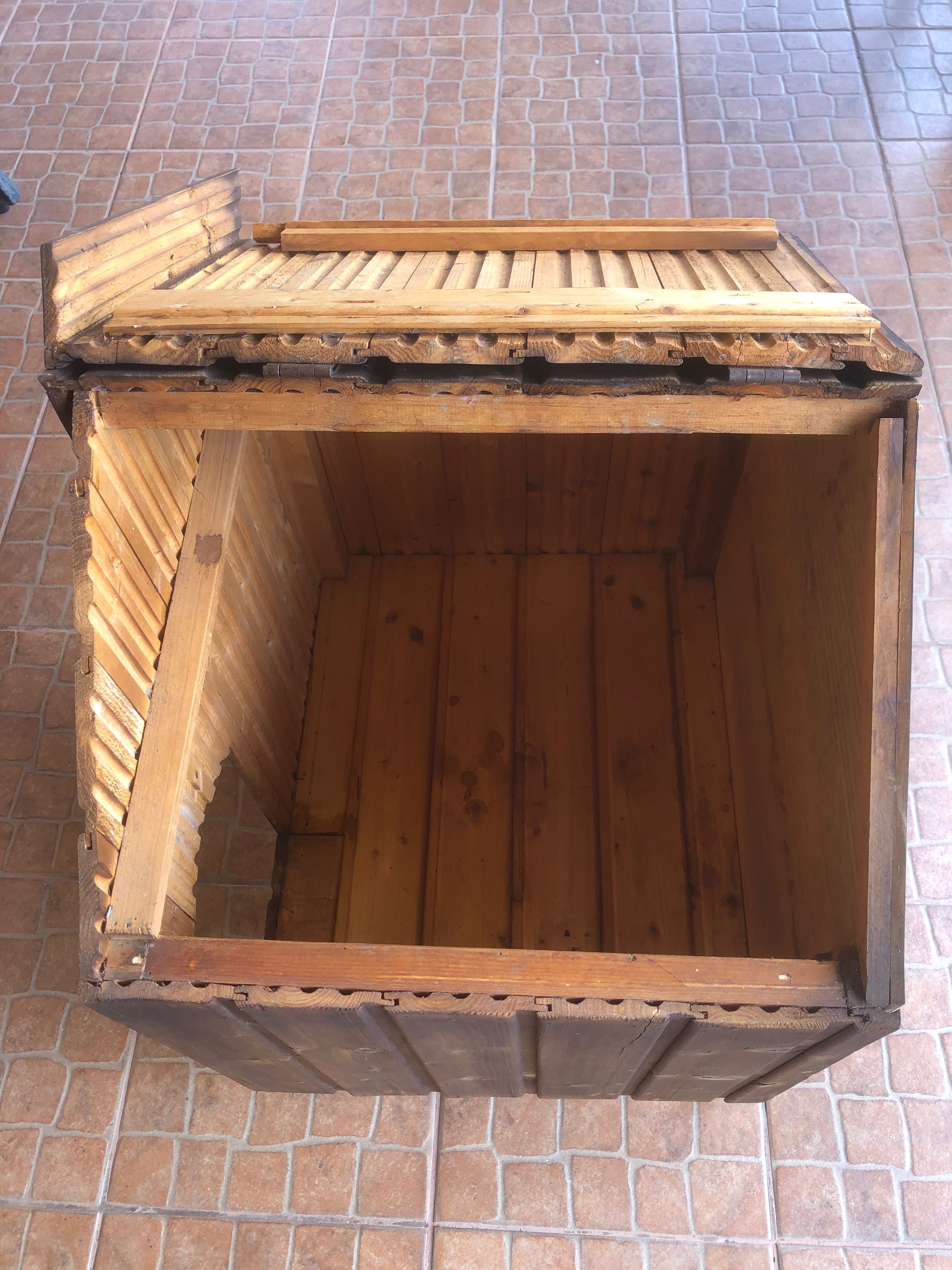Casota para cão em madeira