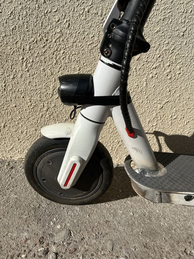 Электросамокат Like.Bike One (White) 270 Wh