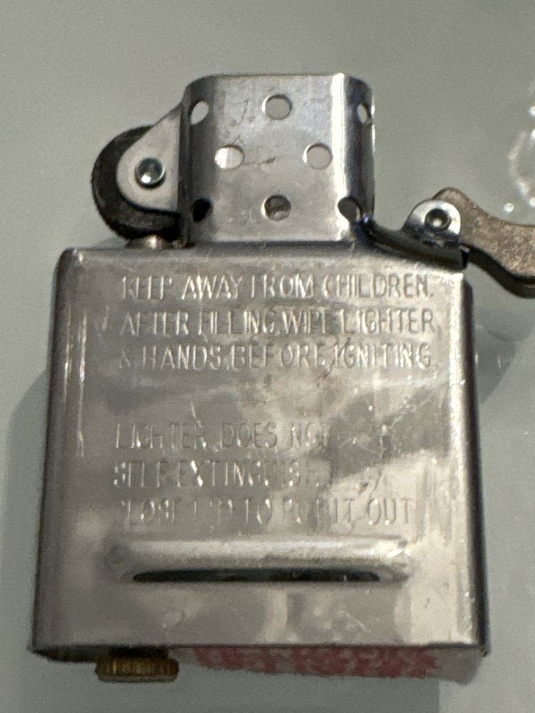 Zippo nowa zapalniczka