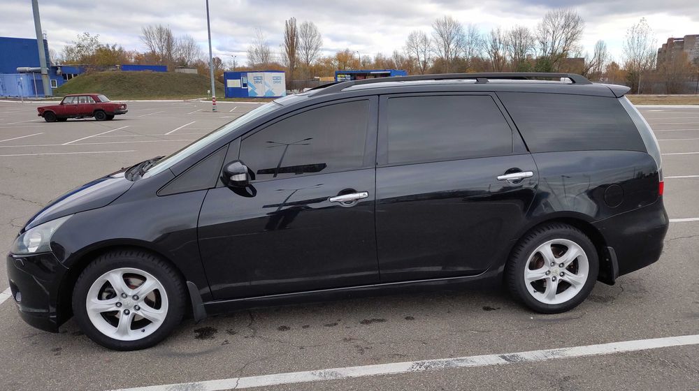 Mitsubishi Grandis Макс комплектація Шкіра  6 місць