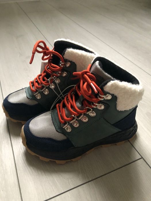 Buty Reserved- nowe, rozmiar 29