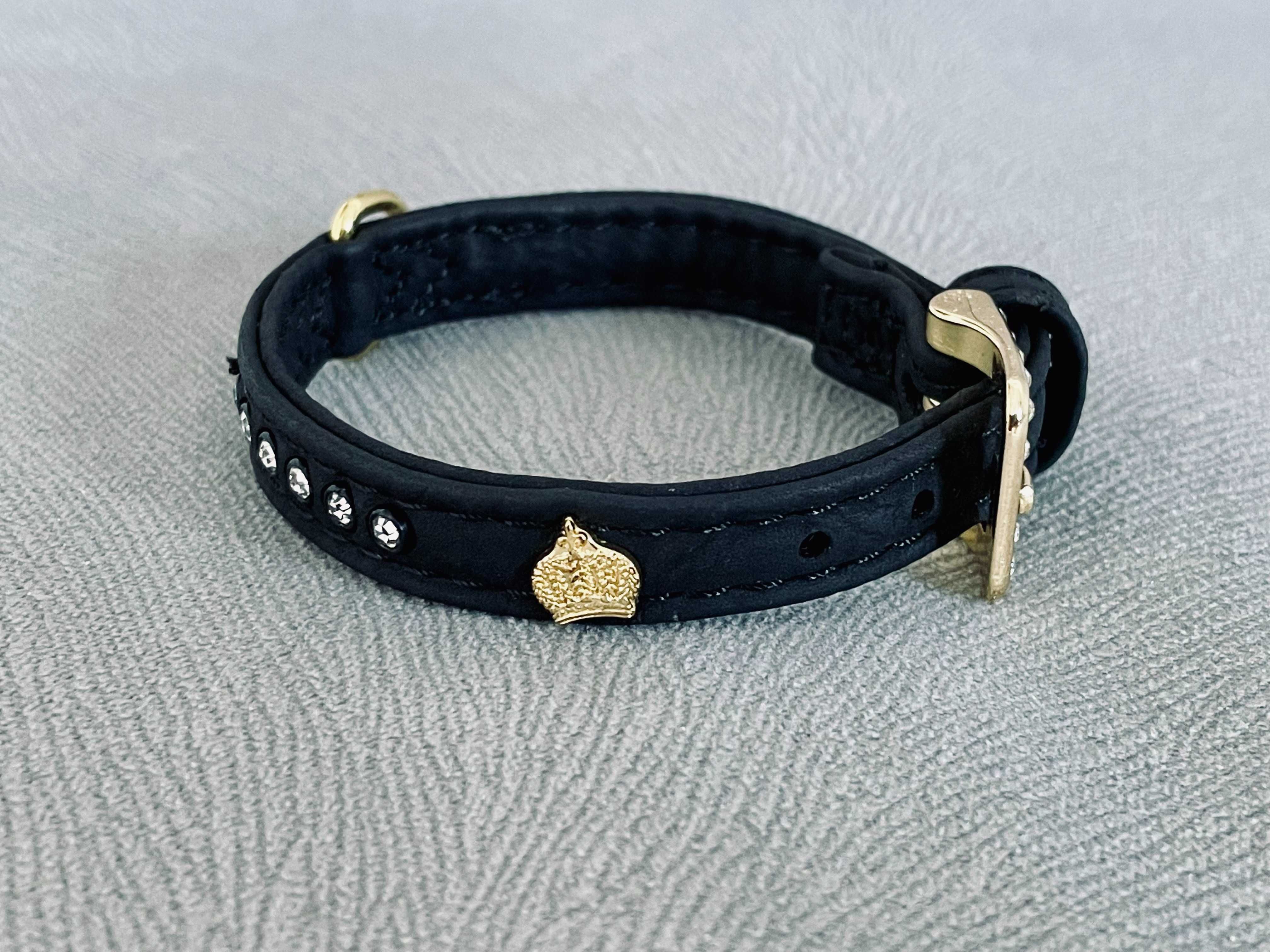 Obroża elegancka, czarna z cyrkoniami i złota korona, 19cm ost.dziurka