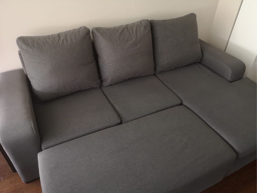 Sofa cinzento 220x150 com chaise long + puff com arrumação